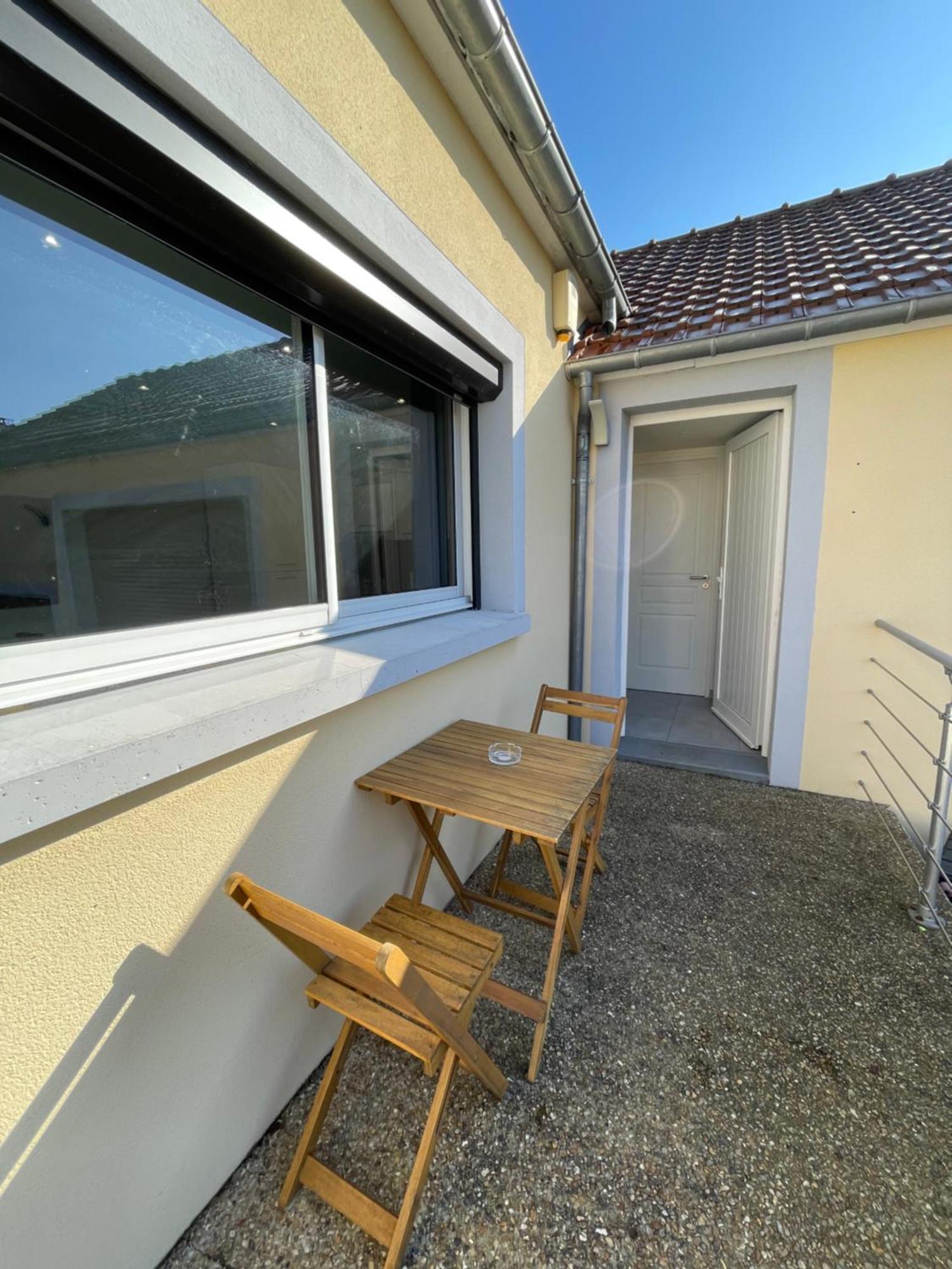Dependance Cosy Et Paisible Apartment Osny Exterior photo